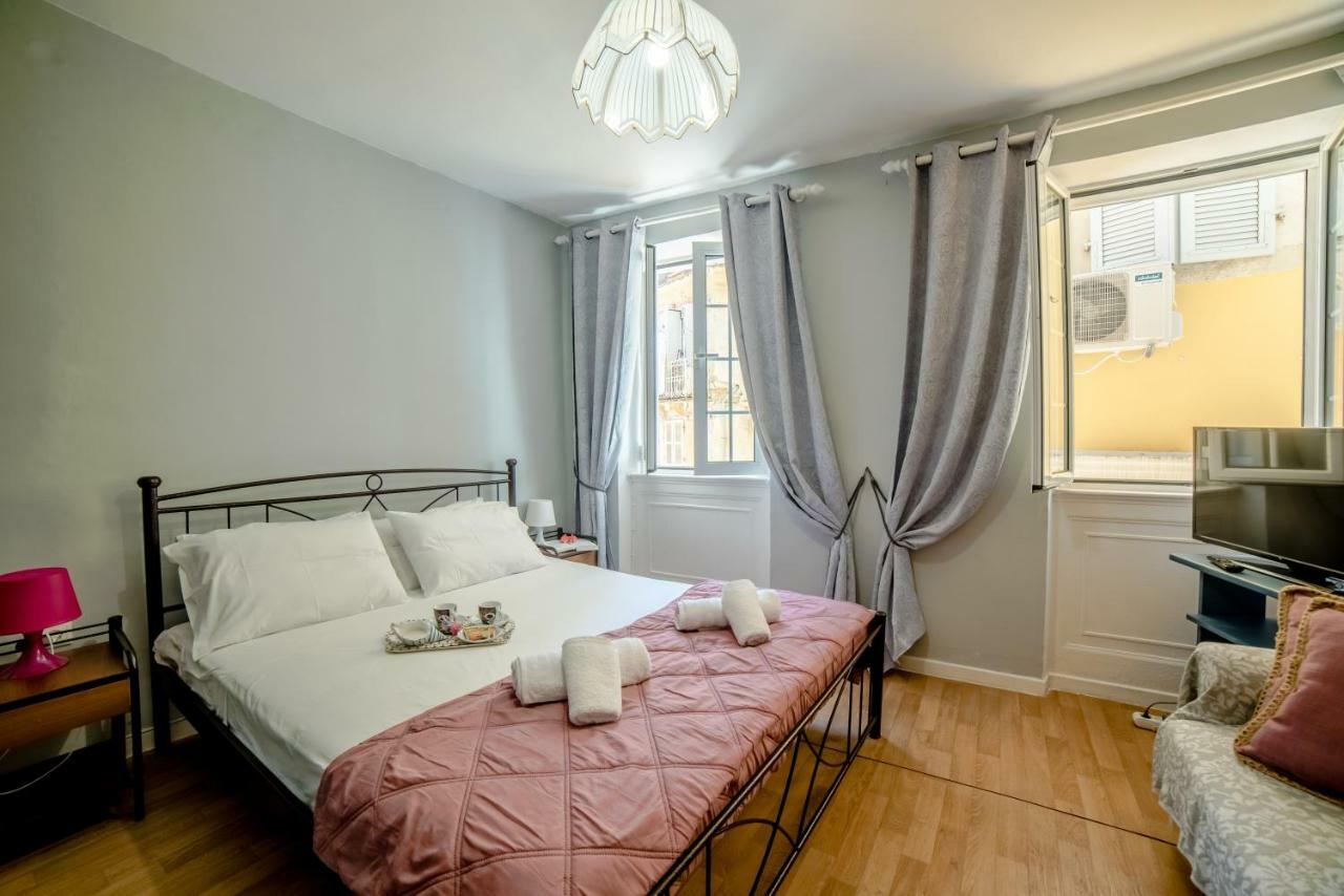 Next 2 Cathedral - Corcyra Apartment Corfu  Екстериор снимка